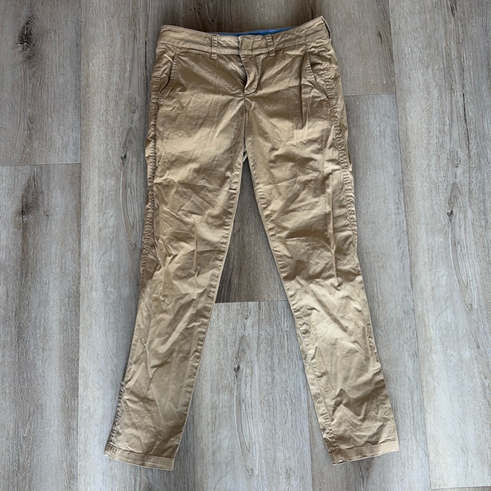 Vince Women's Size 0 Classic Stretch Tapered Leg Khaki Chino Pants Flat Front